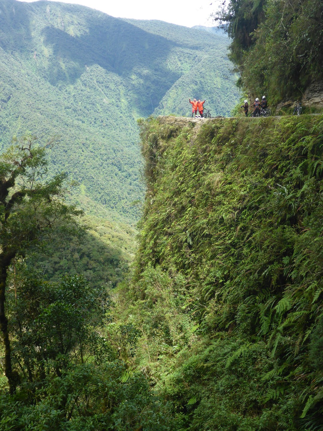 people-on-rocky-hill-viewing-mountain-during-daytime-3s3cia3pxby